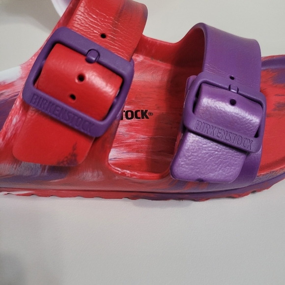Birkenstock Women Red ,white and Purple Sandals Size 38 - Picture 7 of 9